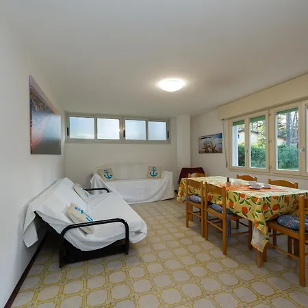 Villa Stregatto Dalla Luna -villa Tiziana Lignano Sabbiadoro